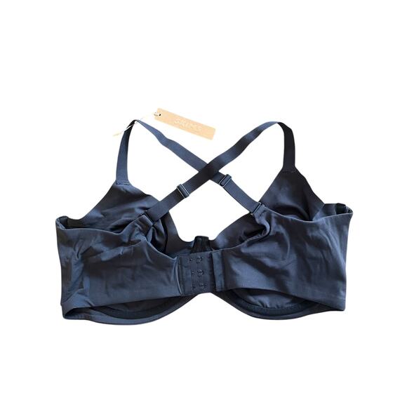 SKIMS Fits Everybody Unlined Demi Bra - Size 42DDD - Picture 5 of 7